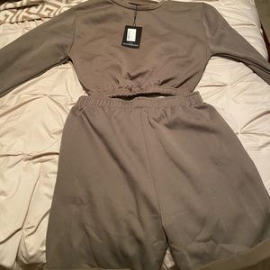 PLT 2 piece short set